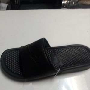 NIKE BENASSI JDI